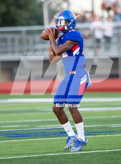 Thumbnail 3 in Westlake vs. Hays photogallery.