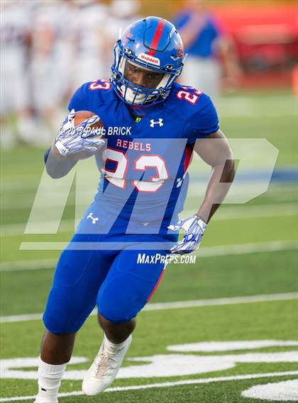 Thumbnail 1 in Westlake vs. Hays photogallery.
