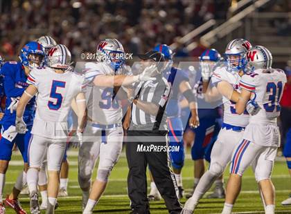 Thumbnail 2 in Westlake vs. Hays photogallery.