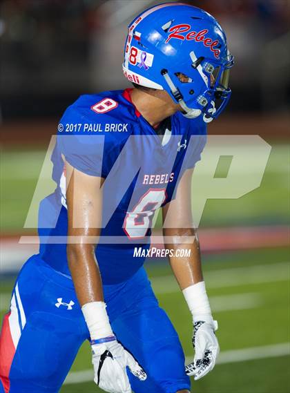 Thumbnail 2 in Westlake vs. Hays photogallery.