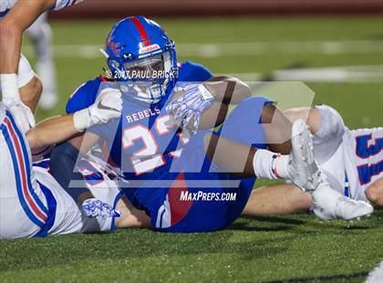 Thumbnail 3 in Westlake vs. Hays photogallery.