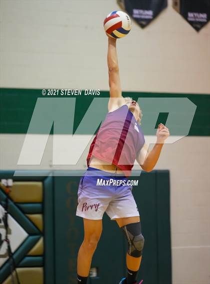Thumbnail 3 in O'Connor @ Perry (AIA 6A Finals) photogallery.