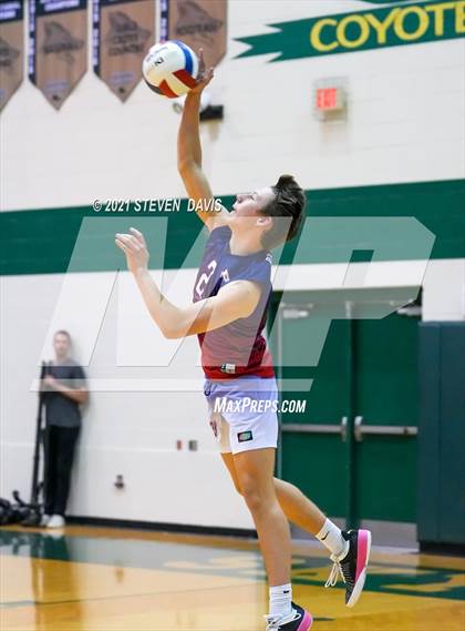 Thumbnail 3 in O'Connor @ Perry (AIA 6A Finals) photogallery.