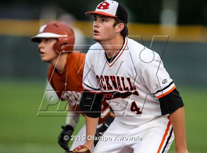 Thumbnail 2 in Rockwall vs. White [W T] (UIL 6A Region II Area Playoff Game) photogallery.