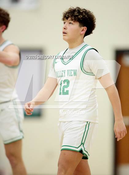 Thumbnail 2 in Callisburg vs Valley View photogallery.