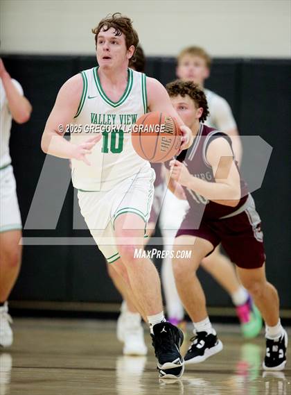 Thumbnail 3 in Callisburg vs Valley View photogallery.