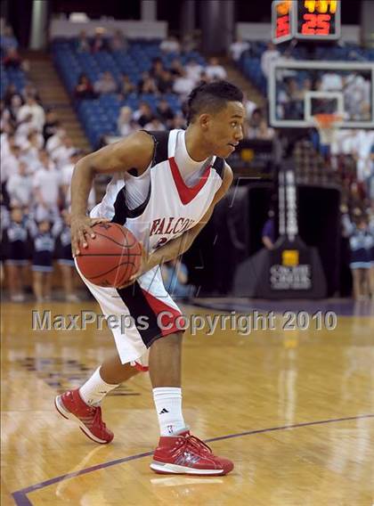Thumbnail 3 in Oakmont vs. Fairfield (CIF SJS D2 Playoffs) photogallery.
