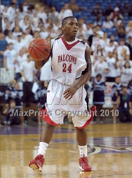 Thumbnail 2 in Oakmont vs. Fairfield (CIF SJS D2 Playoffs) photogallery.