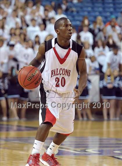 Thumbnail 2 in Oakmont vs. Fairfield (CIF SJS D2 Playoffs) photogallery.