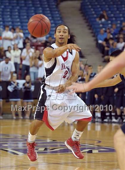 Thumbnail 3 in Oakmont vs. Fairfield (CIF SJS D2 Playoffs) photogallery.