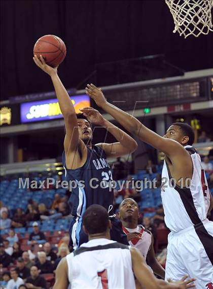 Thumbnail 3 in Oakmont vs. Fairfield (CIF SJS D2 Playoffs) photogallery.