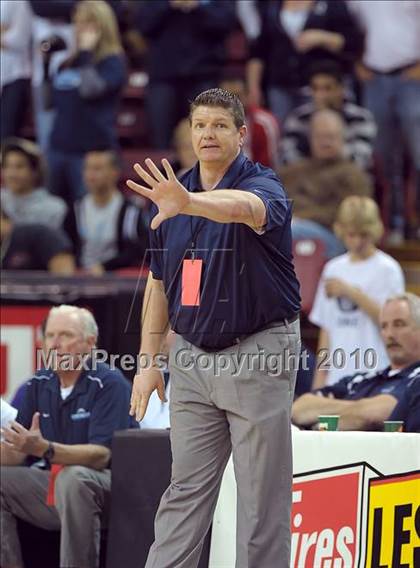 Thumbnail 2 in Oakmont vs. Fairfield (CIF SJS D2 Playoffs) photogallery.