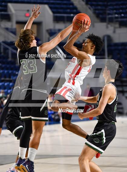 Thumbnail 3 in Bellaire v Stratford (UIL 6A Bi-District Playoff) photogallery.