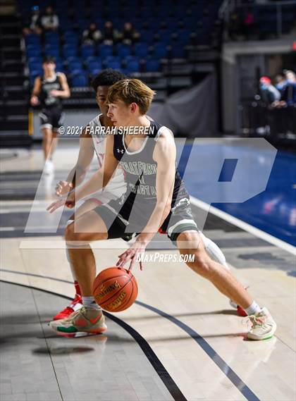 Thumbnail 1 in Bellaire v Stratford (UIL 6A Bi-District Playoff) photogallery.