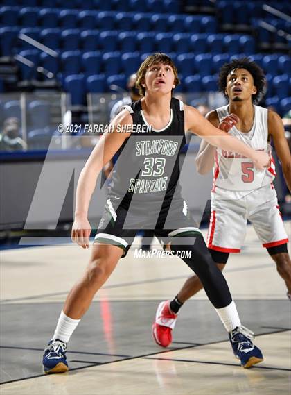 Thumbnail 2 in Bellaire v Stratford (UIL 6A Bi-District Playoff) photogallery.
