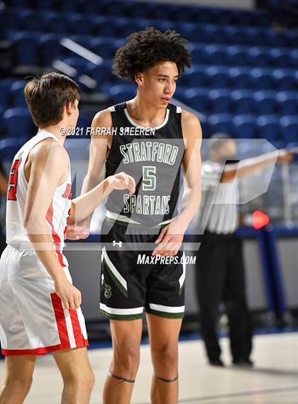Thumbnail 3 in Bellaire v Stratford (UIL 6A Bi-District Playoff) photogallery.
