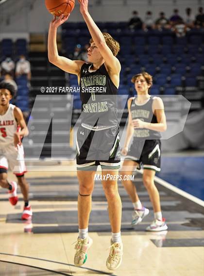 Thumbnail 2 in Bellaire v Stratford (UIL 6A Bi-District Playoff) photogallery.