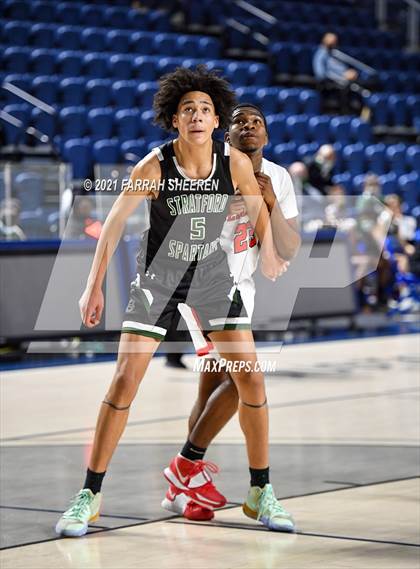 Thumbnail 1 in Bellaire v Stratford (UIL 6A Bi-District Playoff) photogallery.