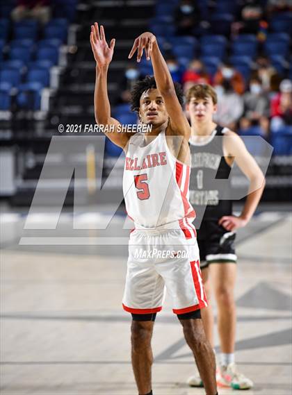 Thumbnail 2 in Bellaire v Stratford (UIL 6A Bi-District Playoff) photogallery.