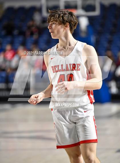 Thumbnail 3 in Bellaire v Stratford (UIL 6A Bi-District Playoff) photogallery.