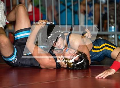 Thumbnail 2 in Ayala Varsity Tournament photogallery.