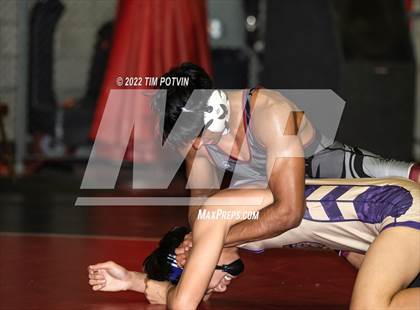 Thumbnail 3 in Ayala Varsity Tournament photogallery.