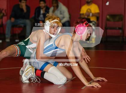 Thumbnail 1 in Ayala Varsity Tournament photogallery.