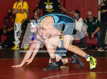Thumbnail 2 in Ayala Varsity Tournament photogallery.