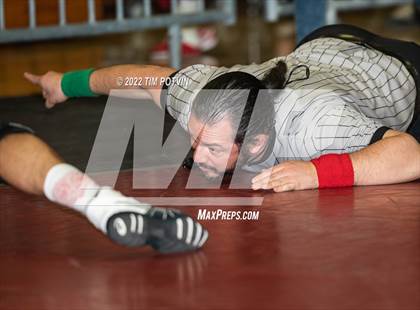 Thumbnail 2 in Ayala Varsity Tournament photogallery.