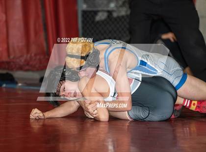 Thumbnail 3 in Ayala Varsity Tournament photogallery.