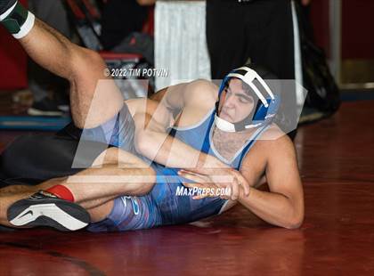 Thumbnail 3 in Ayala Varsity Tournament photogallery.