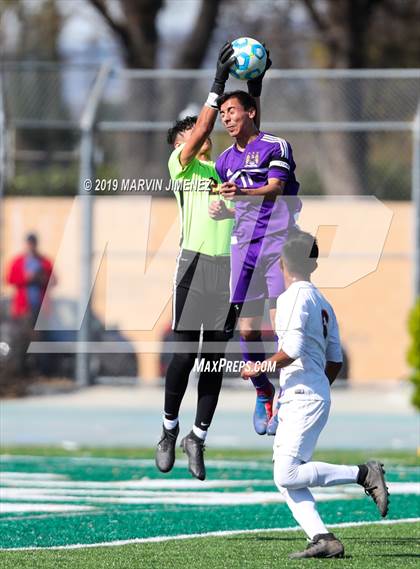 Thumbnail 1 in Legacy vs. Chavez (CIF LACS Division III Final) photogallery.