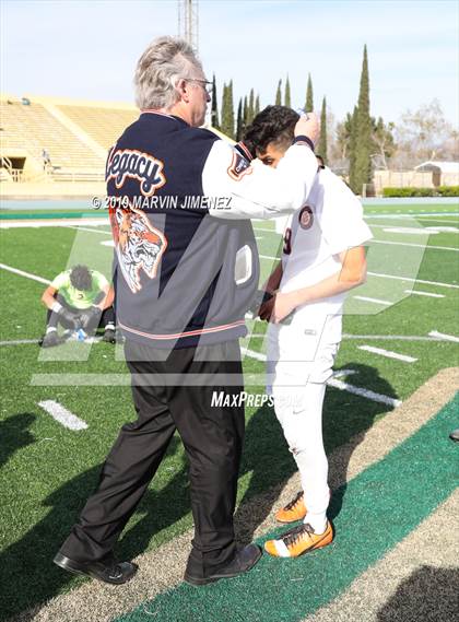 Thumbnail 3 in Legacy vs. Chavez (CIF LACS Division III Final) photogallery.