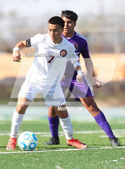Thumbnail 3 in Legacy vs. Chavez (CIF LACS Division III Final) photogallery.