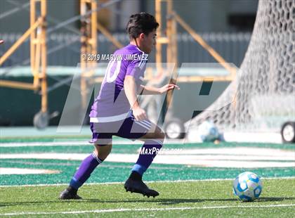 Thumbnail 3 in Legacy vs. Chavez (CIF LACS Division III Final) photogallery.