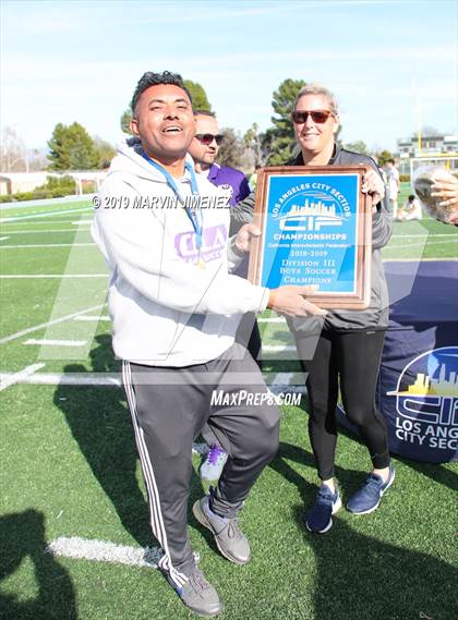 Thumbnail 1 in Legacy vs. Chavez (CIF LACS Division III Final) photogallery.