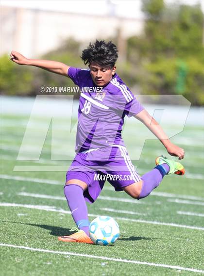 Thumbnail 3 in Legacy vs. Chavez (CIF LACS Division III Final) photogallery.