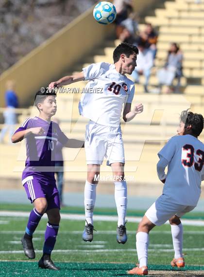 Thumbnail 3 in Legacy vs. Chavez (CIF LACS Division III Final) photogallery.
