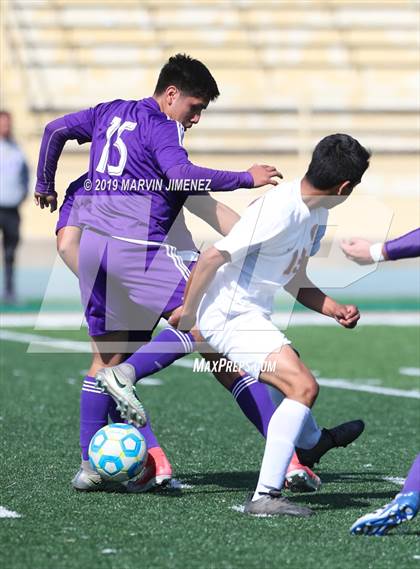Thumbnail 3 in Legacy vs. Chavez (CIF LACS Division III Final) photogallery.