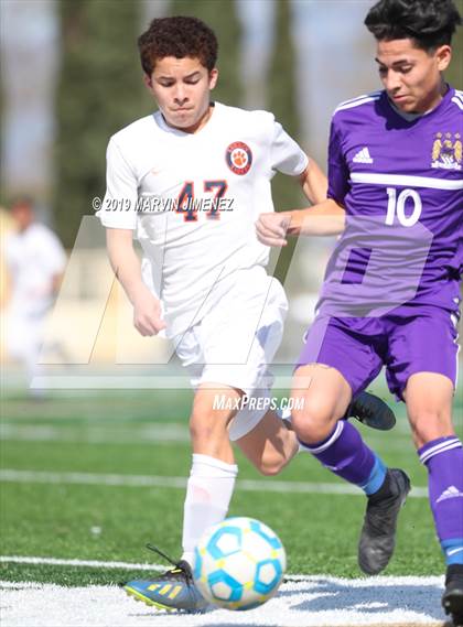 Thumbnail 3 in Legacy vs. Chavez (CIF LACS Division III Final) photogallery.