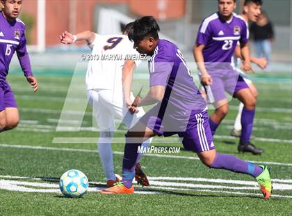 Thumbnail 2 in Legacy vs. Chavez (CIF LACS Division III Final) photogallery.