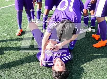 Thumbnail 2 in Legacy vs. Chavez (CIF LACS Division III Final) photogallery.