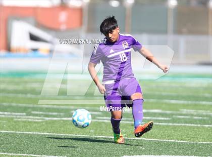 Thumbnail 1 in Legacy vs. Chavez (CIF LACS Division III Final) photogallery.