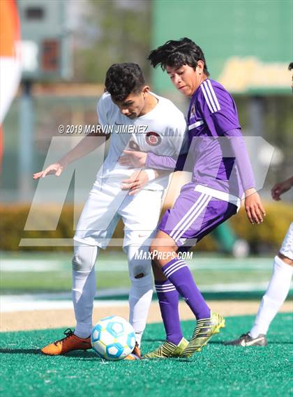 Thumbnail 2 in Legacy vs. Chavez (CIF LACS Division III Final) photogallery.