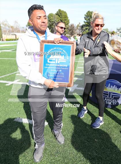 Thumbnail 2 in Legacy vs. Chavez (CIF LACS Division III Final) photogallery.