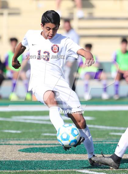 Thumbnail 3 in Legacy vs. Chavez (CIF LACS Division III Final) photogallery.