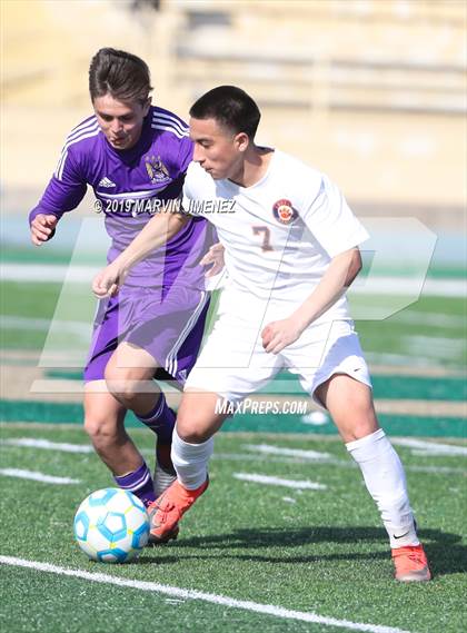 Thumbnail 3 in Legacy vs. Chavez (CIF LACS Division III Final) photogallery.