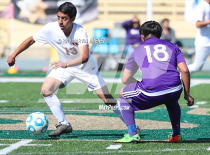 Thumbnail 3 in Legacy vs. Chavez (CIF LACS Division III Final) photogallery.