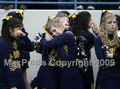 Thumbnail 3 in Stony Point vs. Trinity (Texas 5A D1 Semifinals) photogallery.