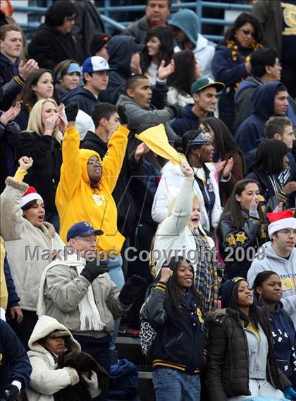 Thumbnail 1 in Stony Point vs. Trinity (Texas 5A D1 Semifinals) photogallery.